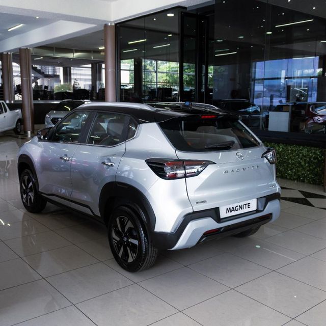 2026 Nissan Navara 2.5 DDTi PRO-2X Auto Double-Cab, photo 5