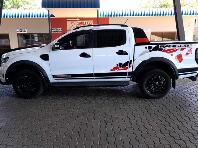 2021 Ford Ranger 2.0D Bi-Turbo Stormtrak 4x4 Auto Double-Cab, photo 3