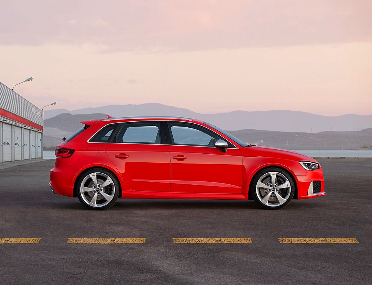 new-audi-rs3-goes-on-sale-in-south-africa-cars-co-za