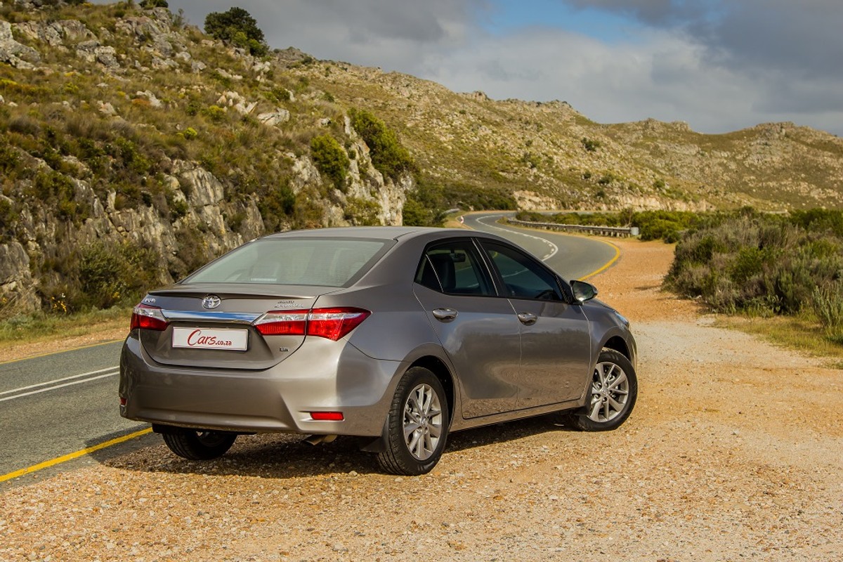 Toyota Corolla Sprinter (2015) Review - Cars.co.za