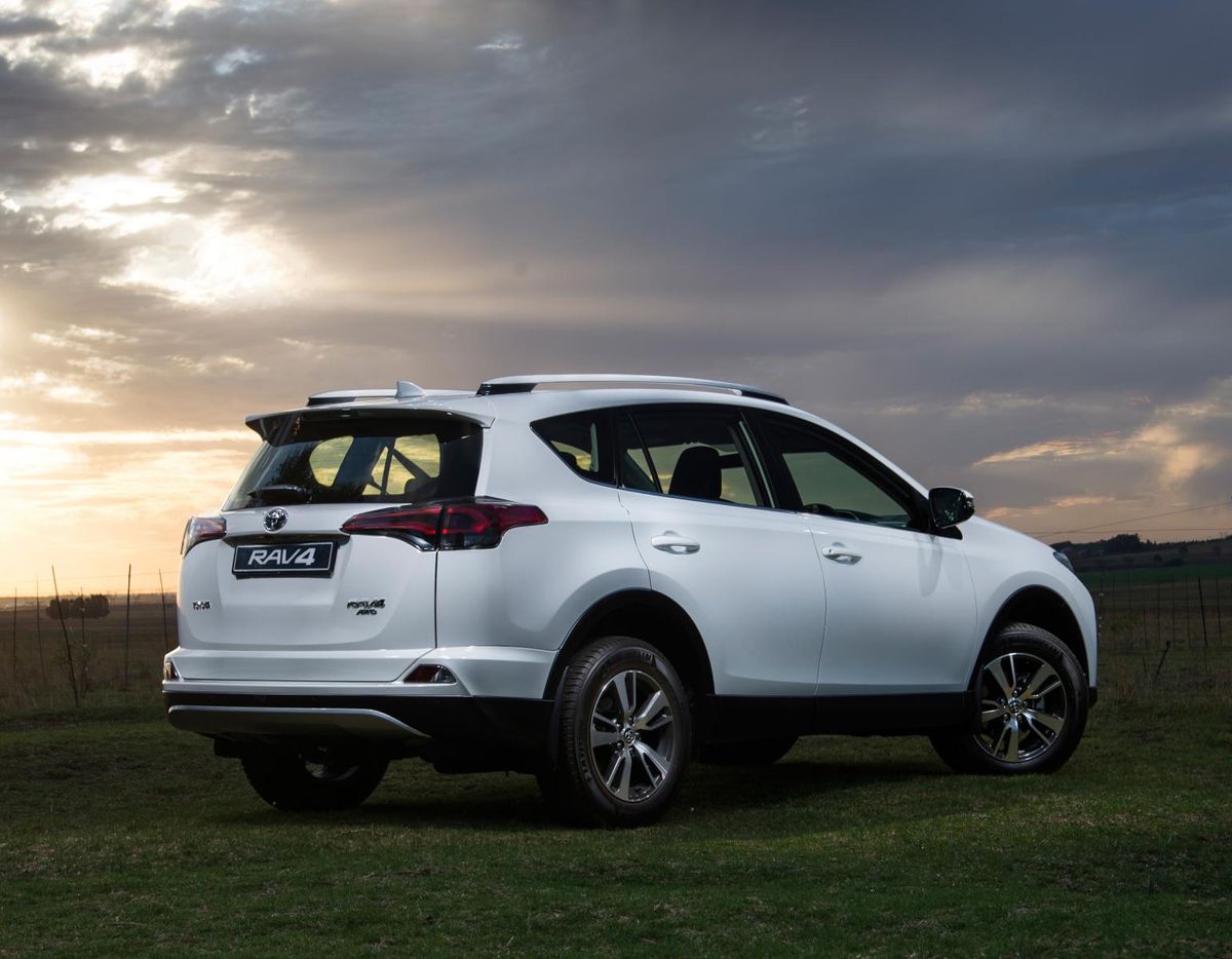 Facelifted Toyota RAV4 (2015) First Drive - Cars.co.za