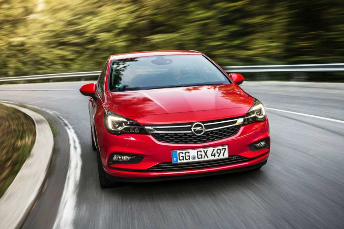 Opel Astra 1.4T (2016) First Drive - Cars.co.za