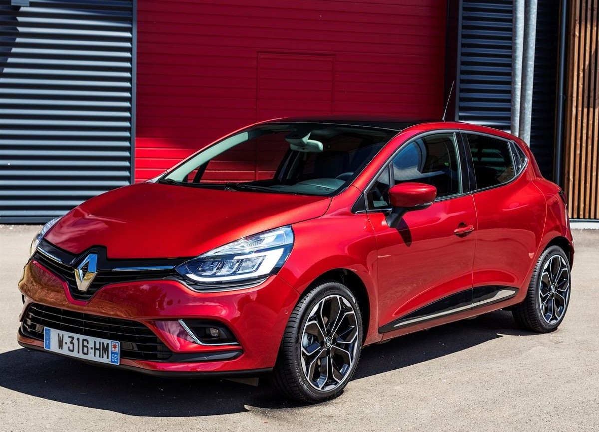 Facelifted Renault Clio (2016) First Drive Cars.co.za