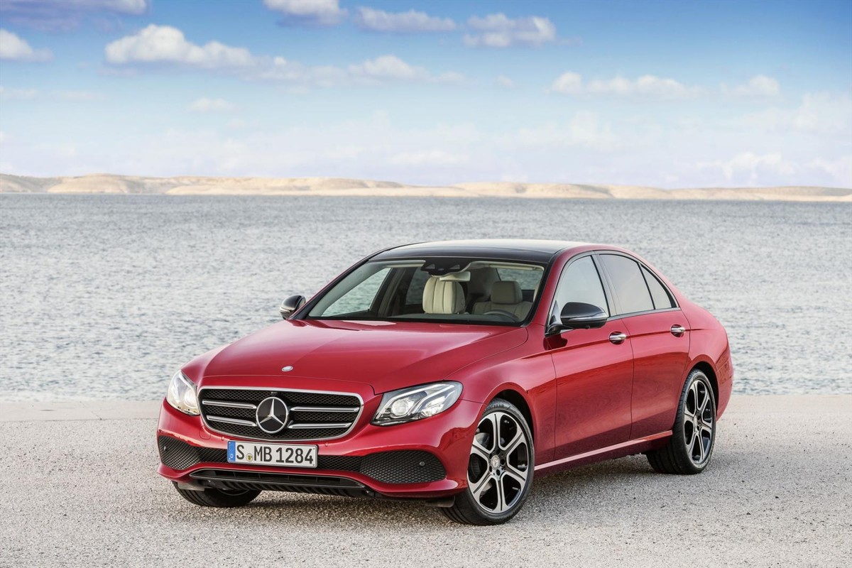 Mercedes-Benz E-Class (2016) South African Launch - Cars.co.za