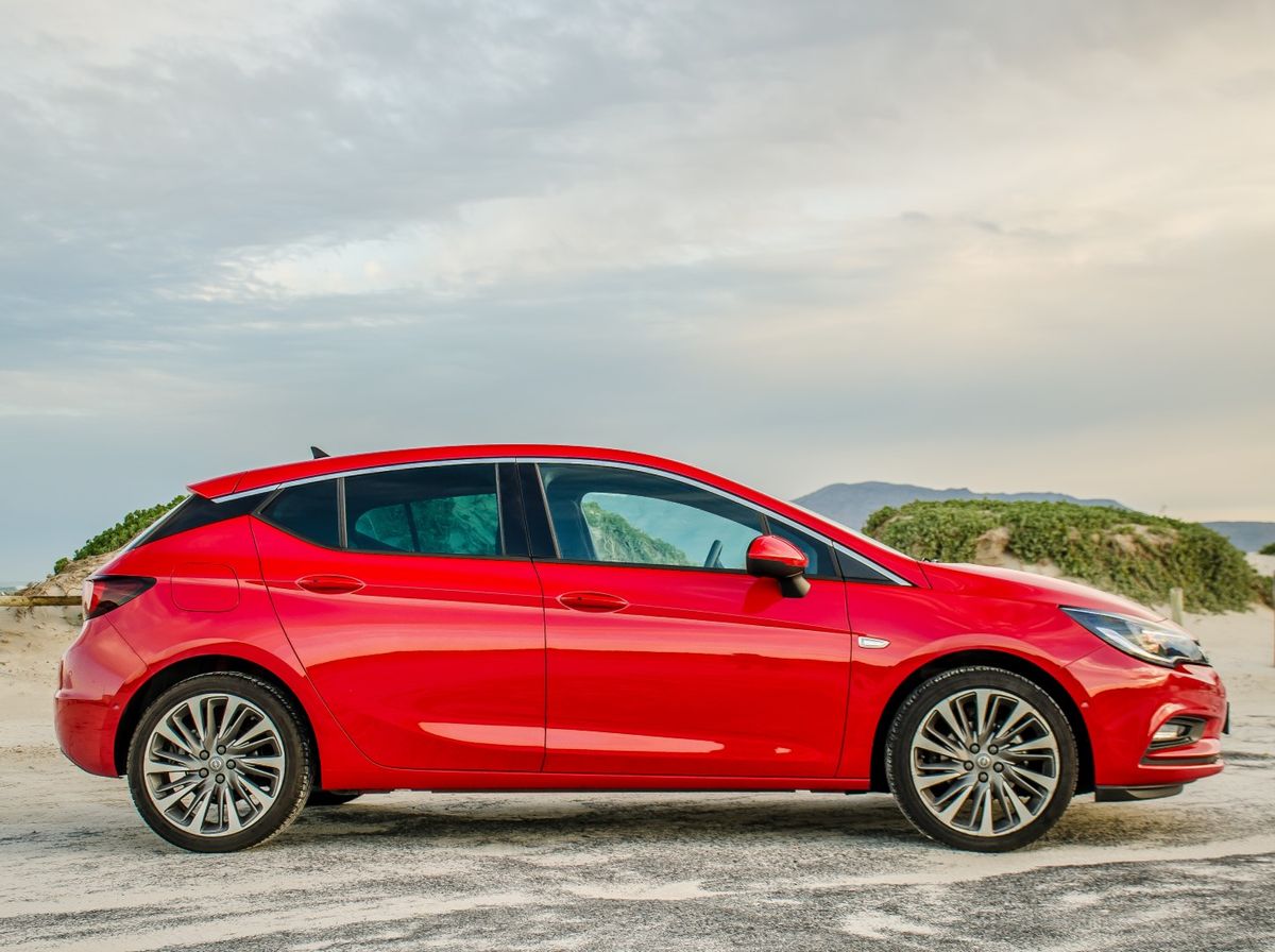 Opel Astra 1 4T Sport Automatic 2016 Review Cars co za