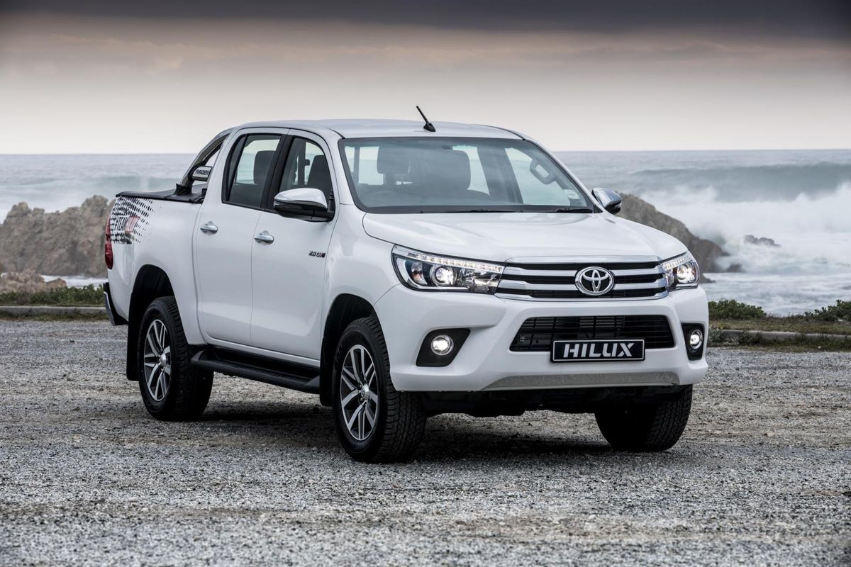 Toyota Hilux range bolstered by new derivatives Cars.co.za