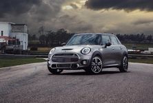 P90247940 HighRes Mini Cooper S 5 portes