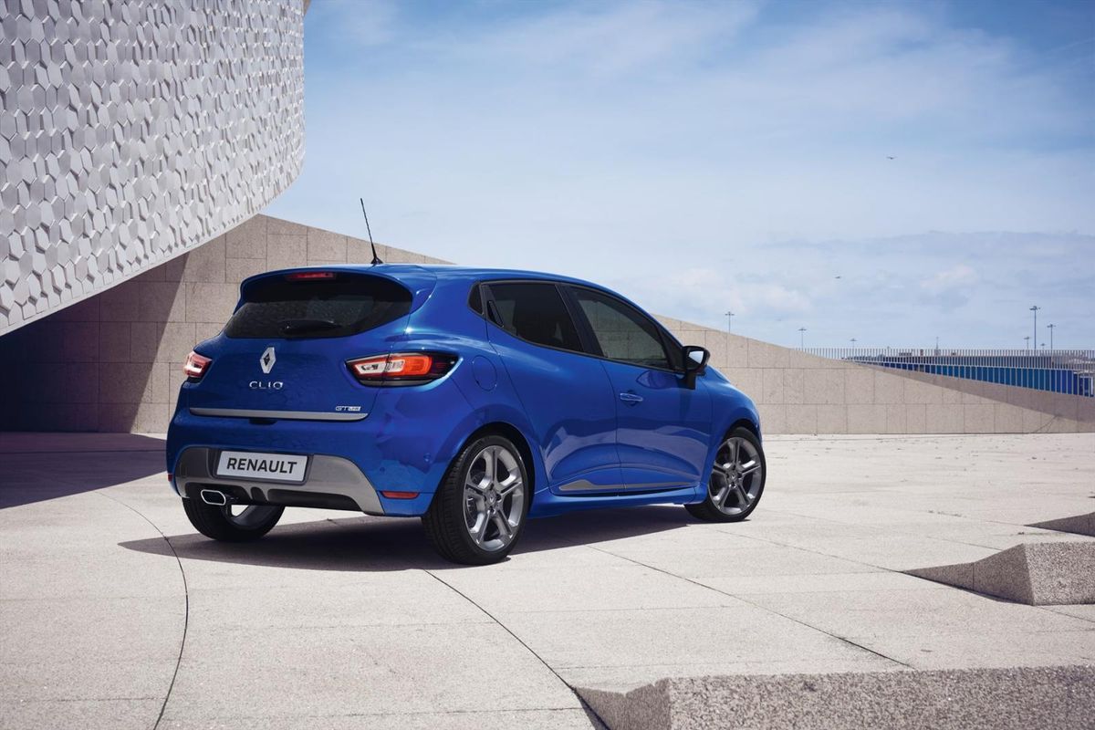 Renault Clio GT Line (2017) First Drive - Cars.co.za
