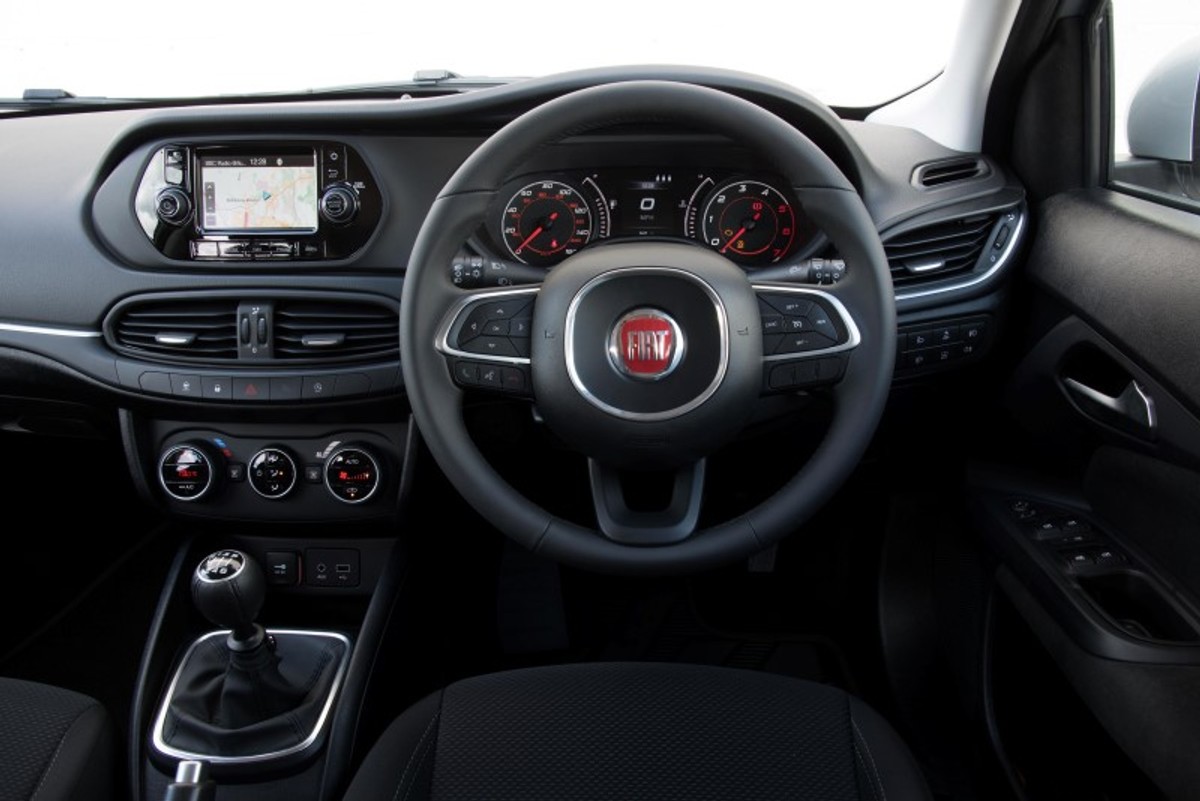 Fiat Tipo (2017) First Drive