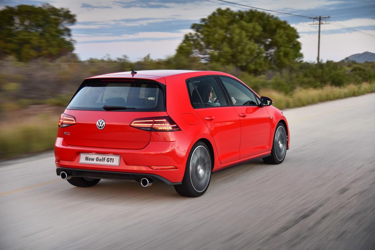 5 Cool Things About New Volkswagen Golf GTI Cars.co.za