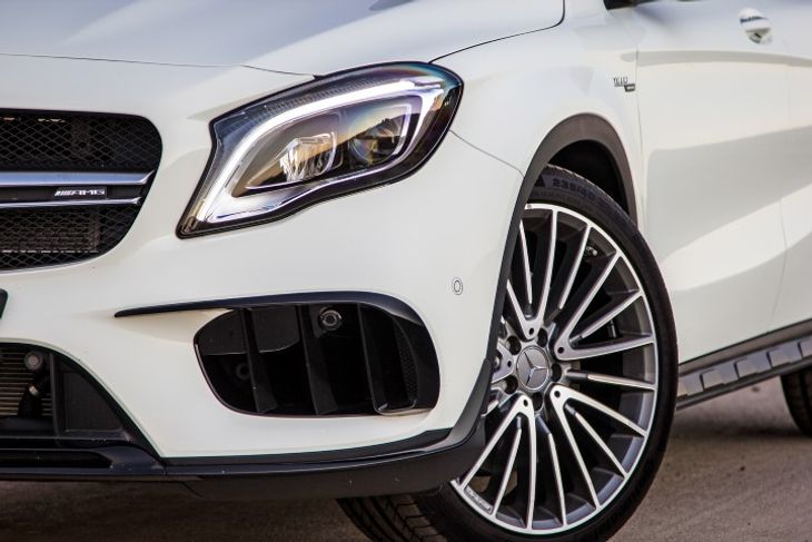 Mercedes Amg Gla 45 4matic 17 Quick Review Cars Co Za