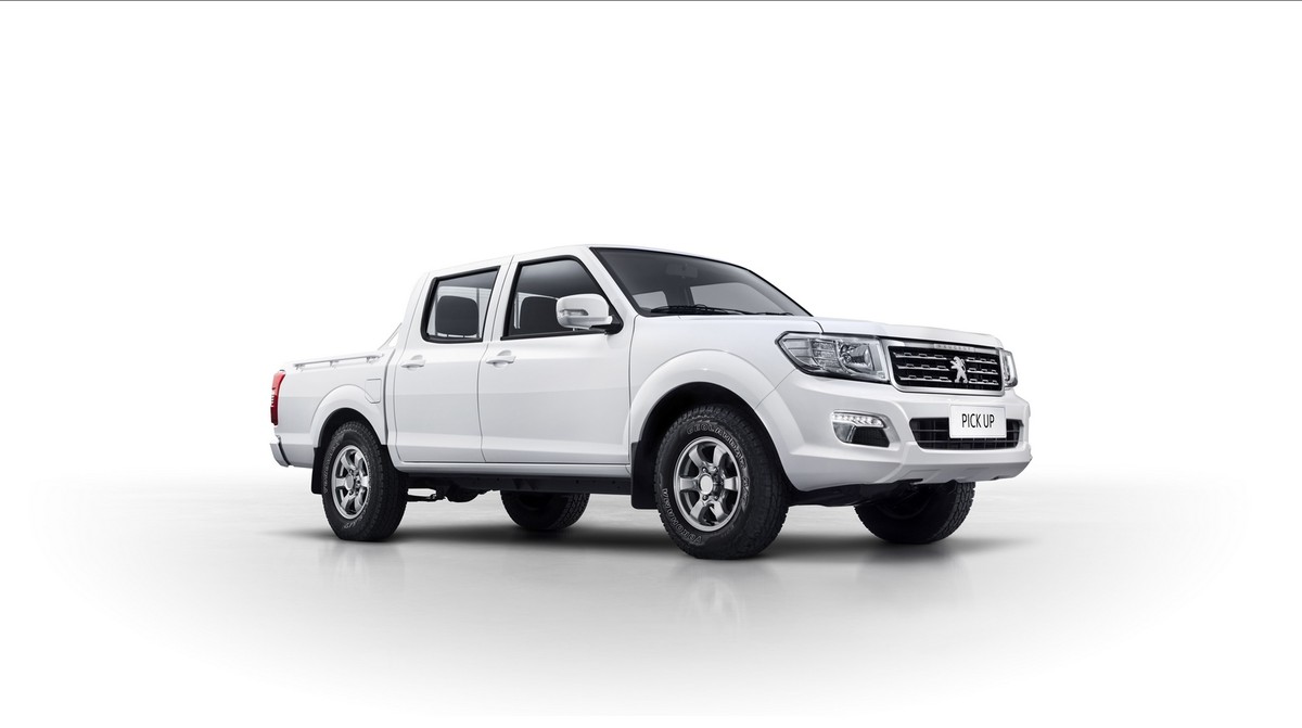 Peugeot Unveils Bakkie for Africa  Cars.co.za