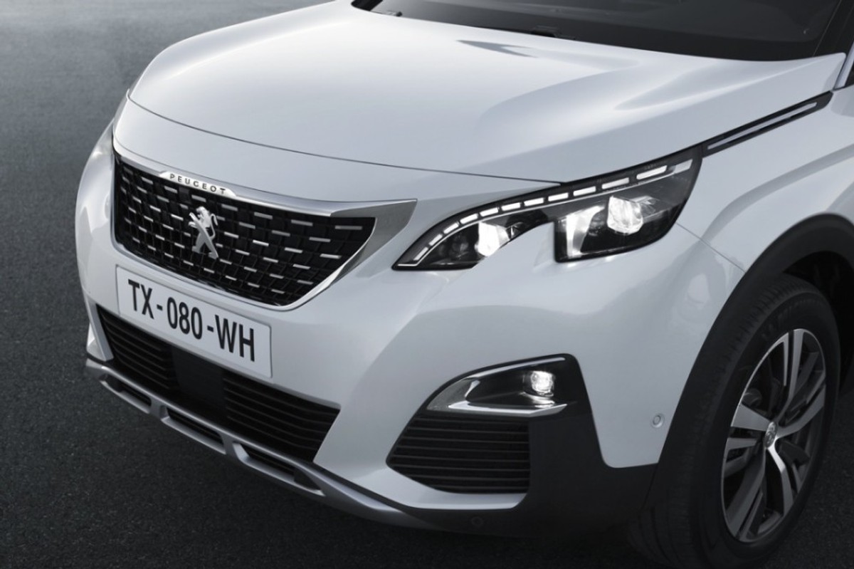 Peugeot 3008 (2017) Launch Review  Cars.co.za