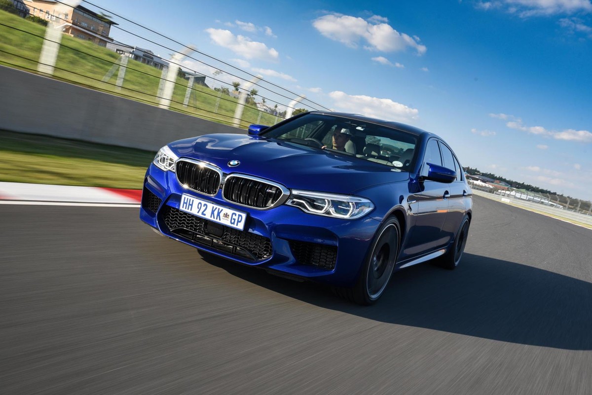 BMW M5 (2018) Specs & Price - Cars.co.za