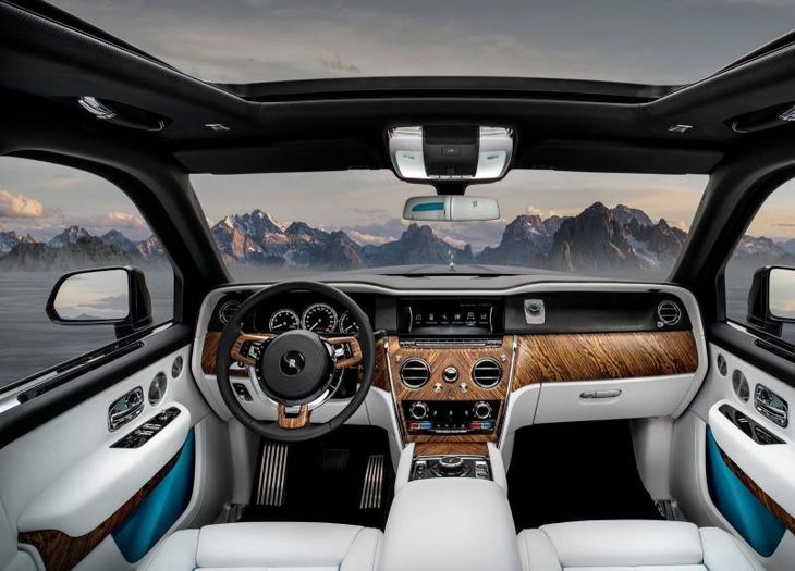 Rolls Royce Suv Tailgate Seats The cullinan's rearend design is