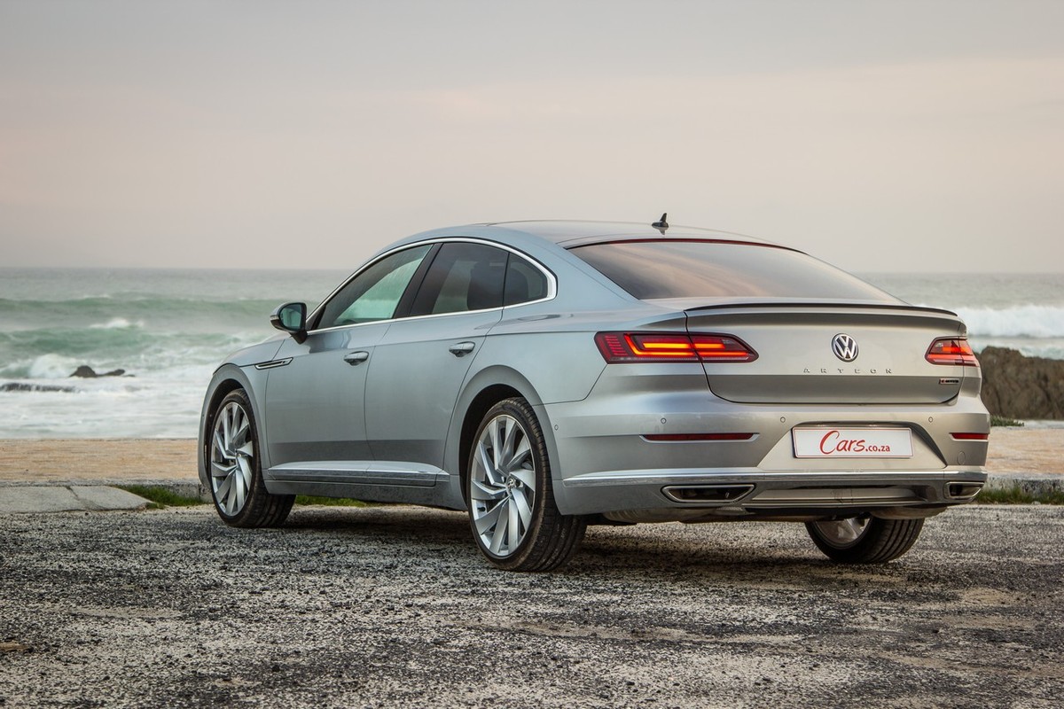 2018 Volkswagen Arteon R Line