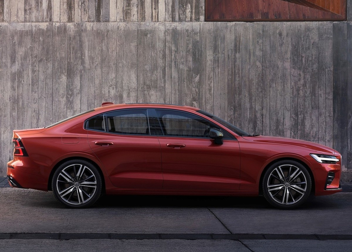 All-new Volvo S60 Revealed and It's Coming to SA - Cars.co.za