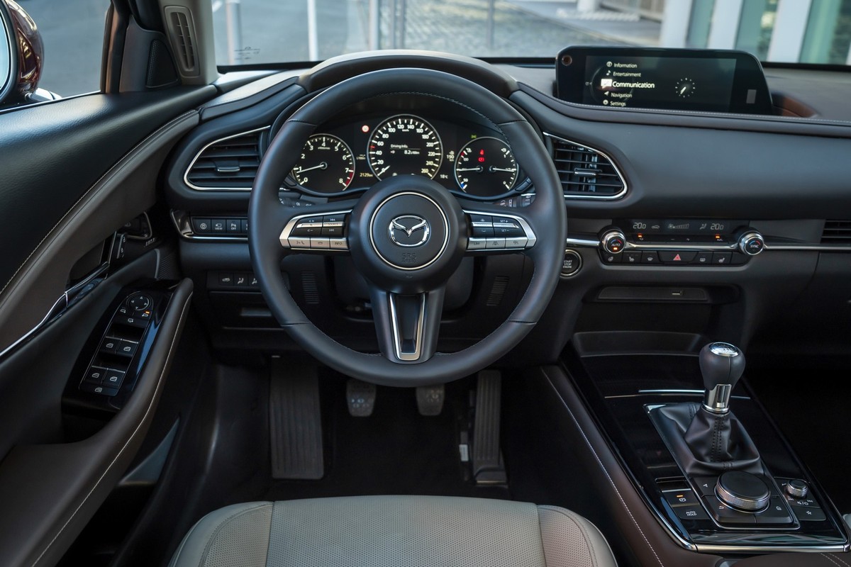 Mazda cx 30 интерьер