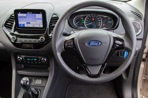 Ford Figo Hatch 1 5 Titanium 2019 Review Cars Co Za