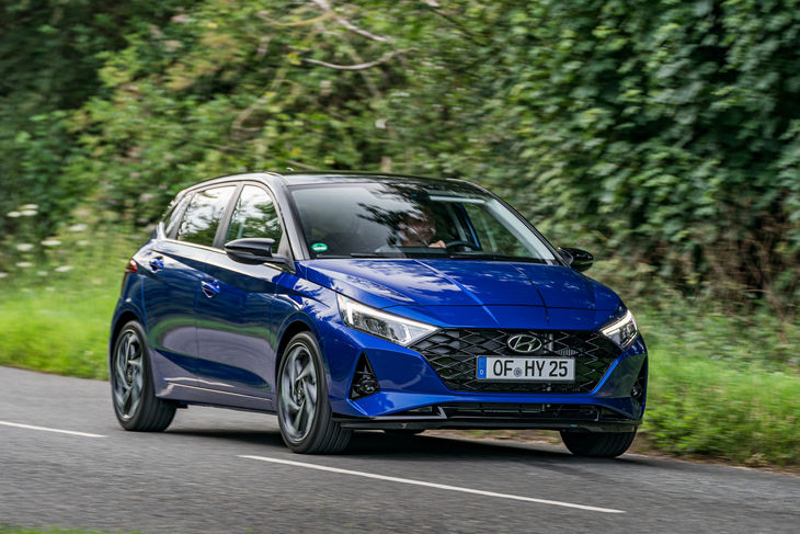 Hyundai i20 (2021) International Launch Review - Cars.co.za