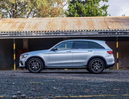 Mercedes Benz Glc 2d 4matic Amg Line Review Cars Co Za