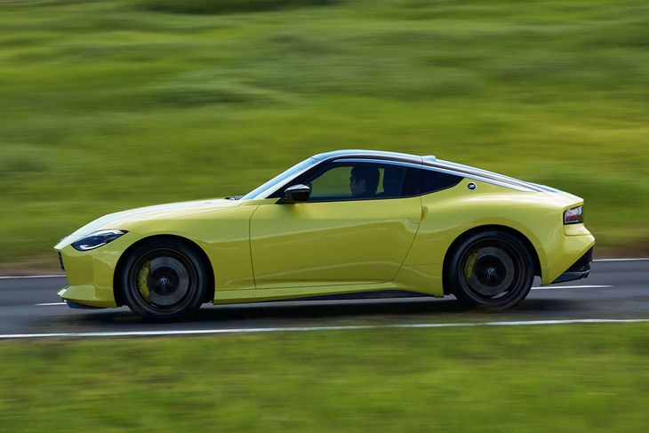 Nissan reveals Z Proto, precursor to the '400Z' - Cars.co.za