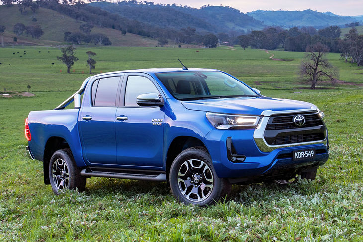  Toyota  Hilux  2022 International Launch Review Cars co za