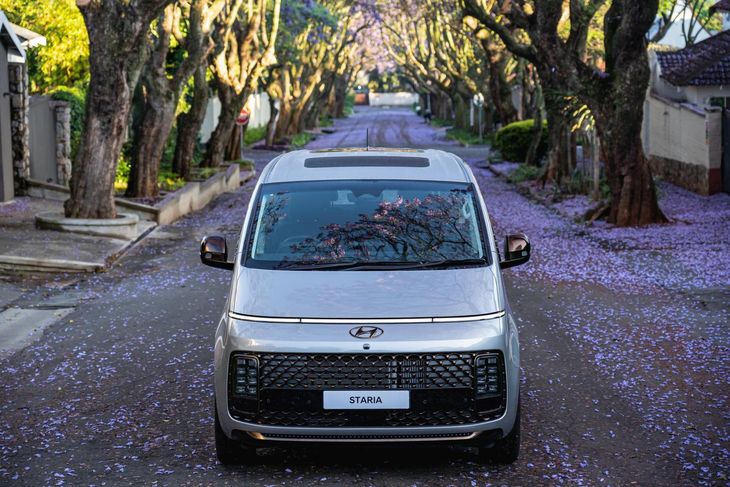 Hyundai Staria front