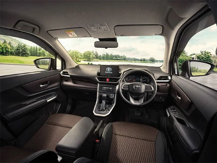 new Toyota Avanza Interior