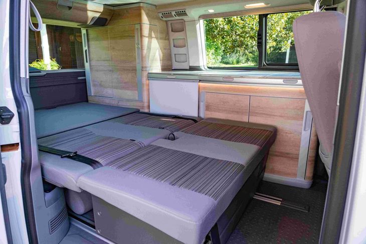 VW California Coast camping features