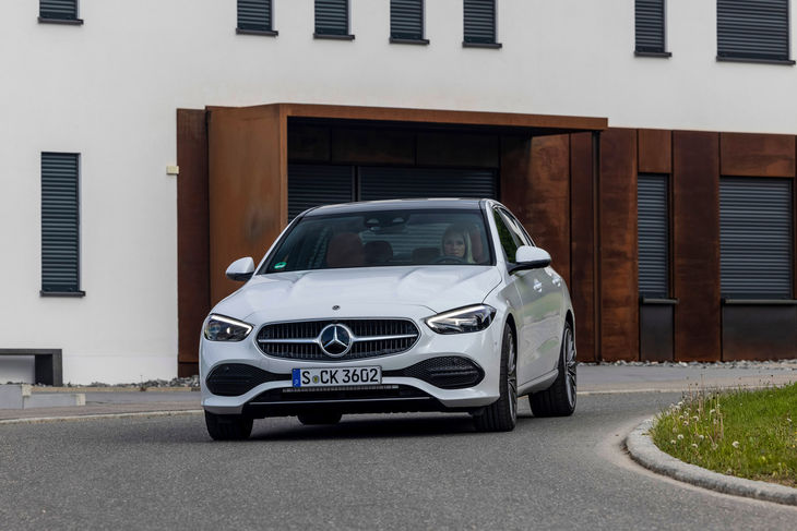 Mercedes-Benz C-Class front