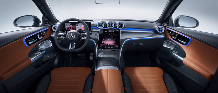 Mercedes-Benz C-Class interior