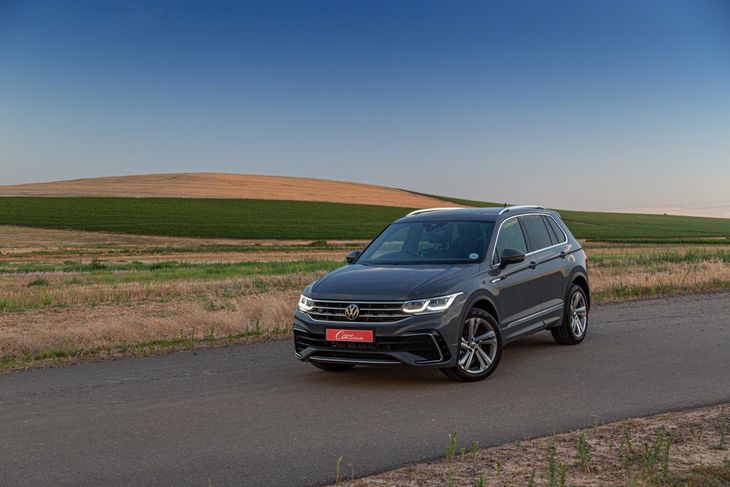 VW Tiguan front