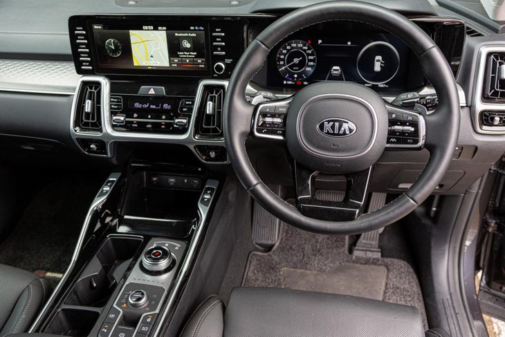 Kia Sorento interior