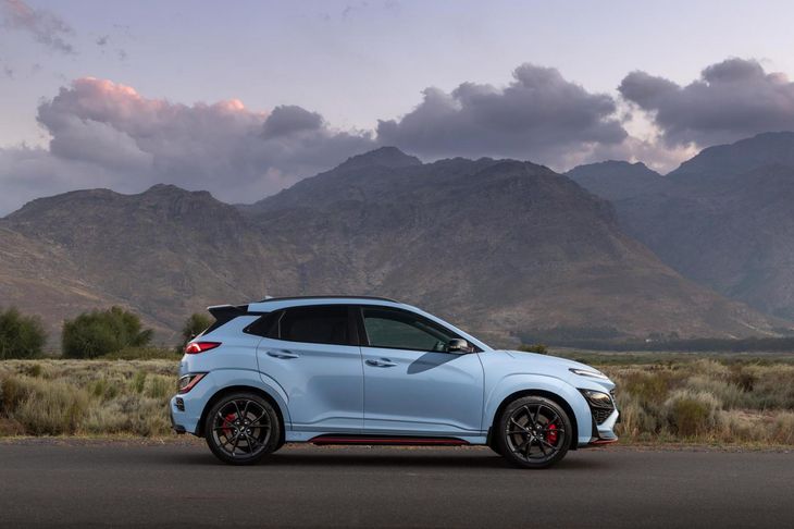 Hyundai Kona N side profile