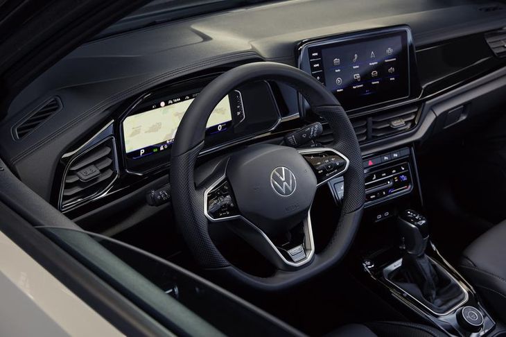 Volkswagen T-Roc Interior