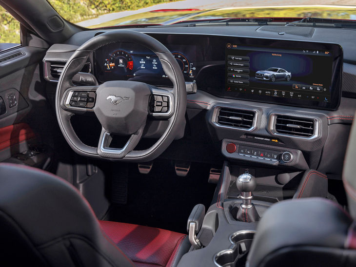Ford Mustang cabin
