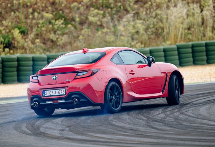 Toyota GR86 