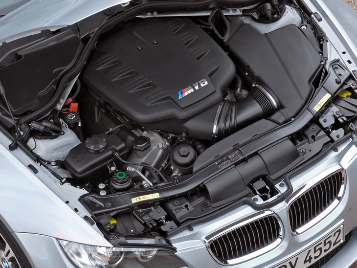 How to Replace the drive belt on the BMW 3-Series 2008 to 2012 