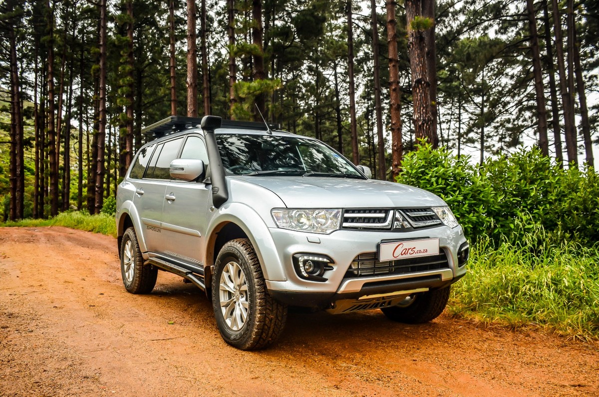 The first generation of Mitsubishi Pajero Sport - owner reviews and a review of the legendary SUVs The first generation of Mitsubishi Pajero Sport - owner reviews and a review of the legendary SUVs