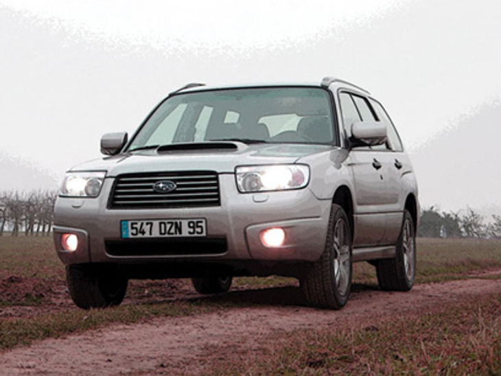 Subaru Forester 2 5 Xt Driving Impression Cars Co Za