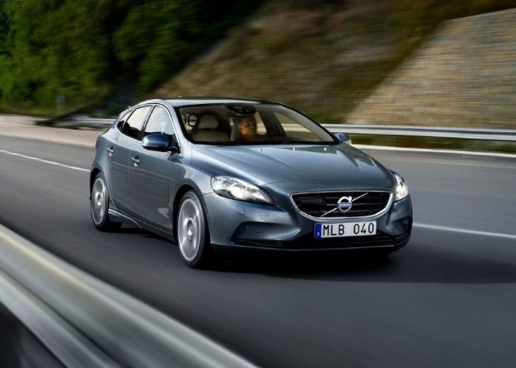 volvo v40