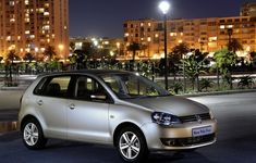 New Polo Vivo 002 1800x1800 618x463