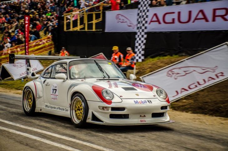 Porsche 911