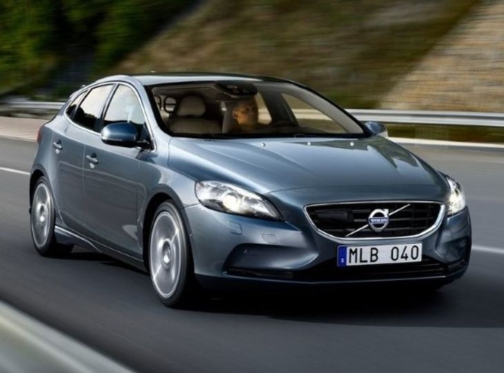 volvo v40