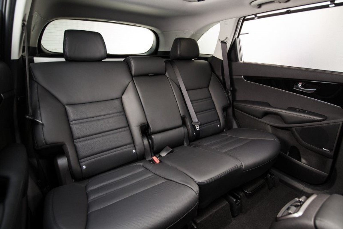 SA Bound 2015 Sorento Officially Introduced Cars.co.za