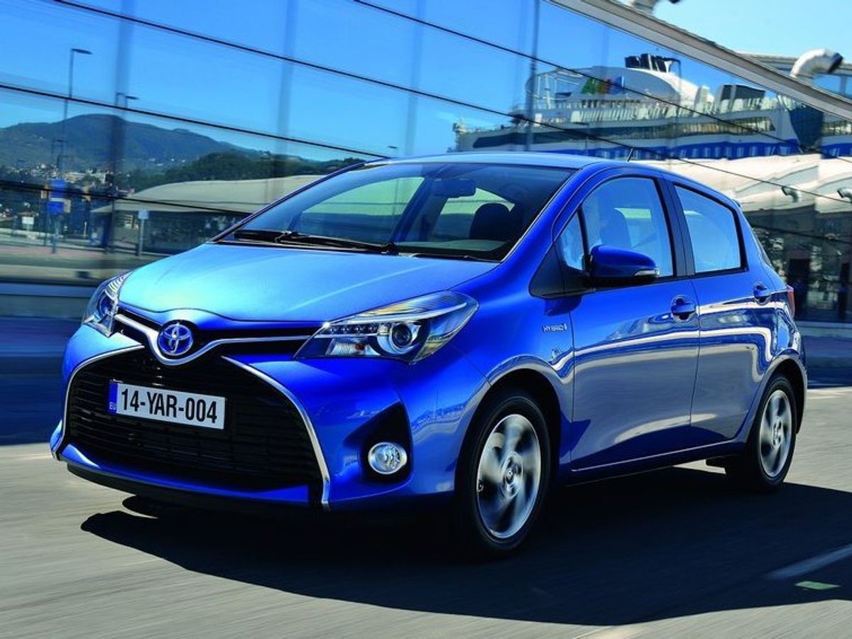 2015 Toyota Yaris Offical Images - Cars.co.za
