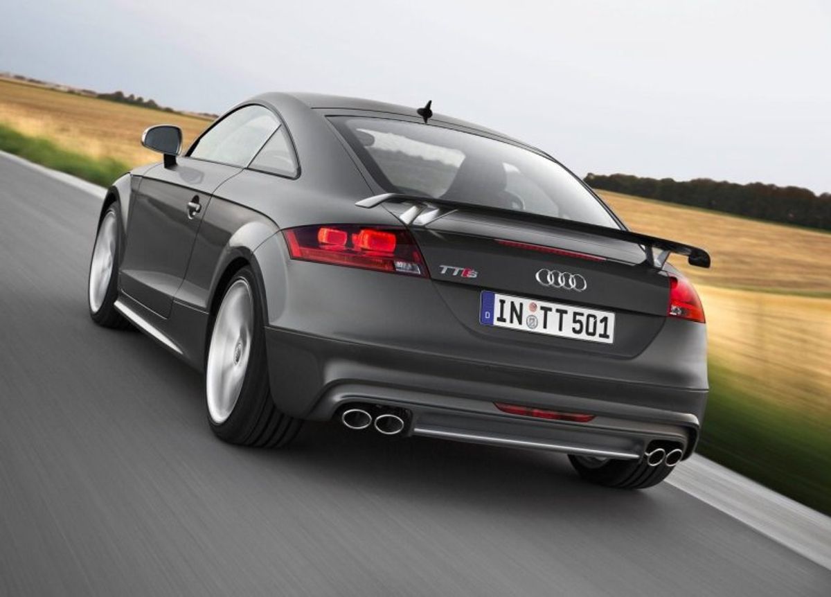 audi-tts-competition-now-available-in-sa-cars-co-za