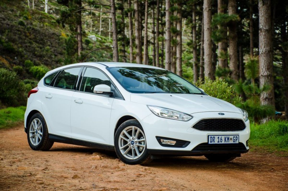 Ford Focus 1.5T Trend (2015) Review - Cars.co.za