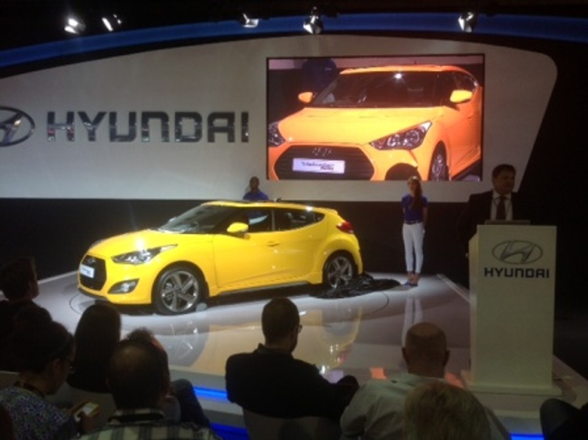 Hyundai Veloster Turbo unleashed at 2013 Johannesburg International